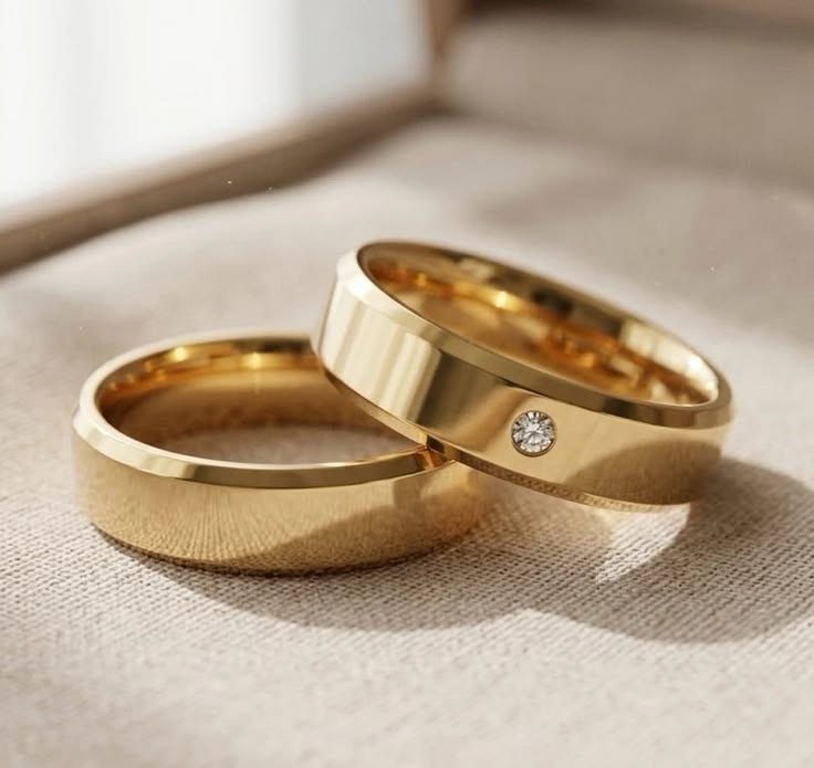 Aliança Chanfrada — Chanfro polido com diamante, 6 mm em ouro 18k